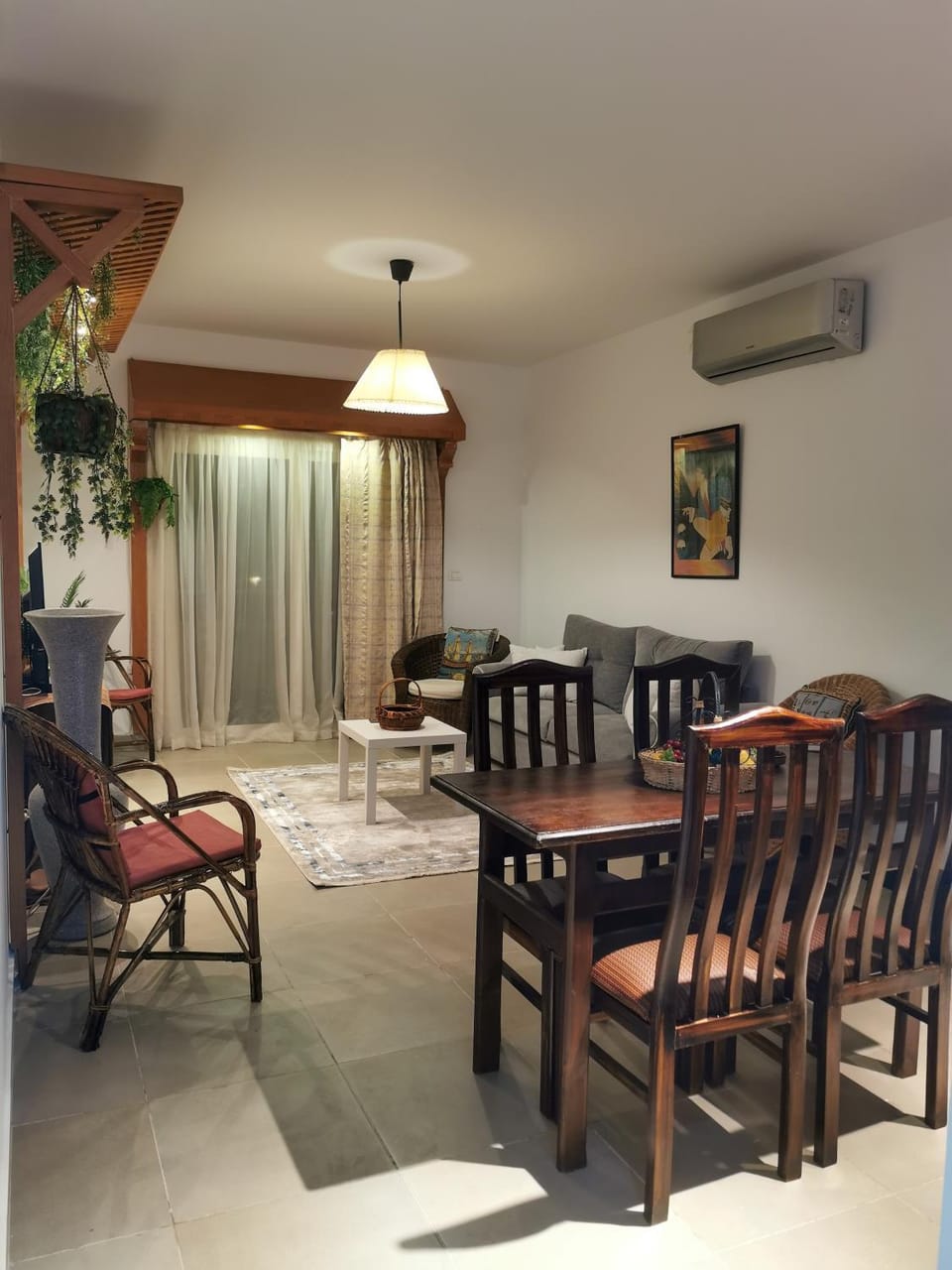 Living room, Seating area, Dining area, air conditioner