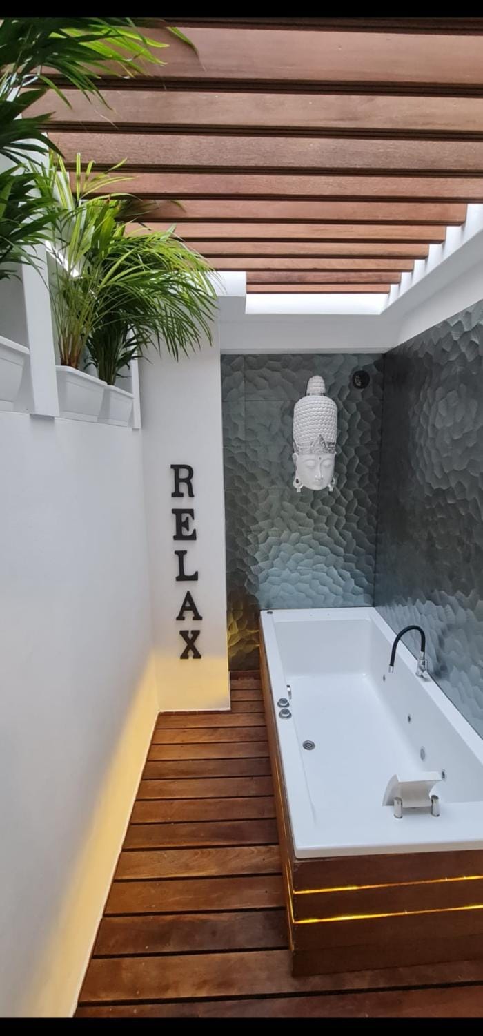 Bathroom, Living room
