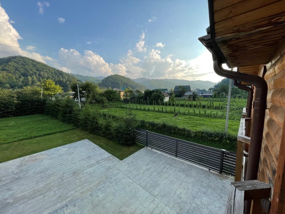 Брусний View House Villa in Ukraine