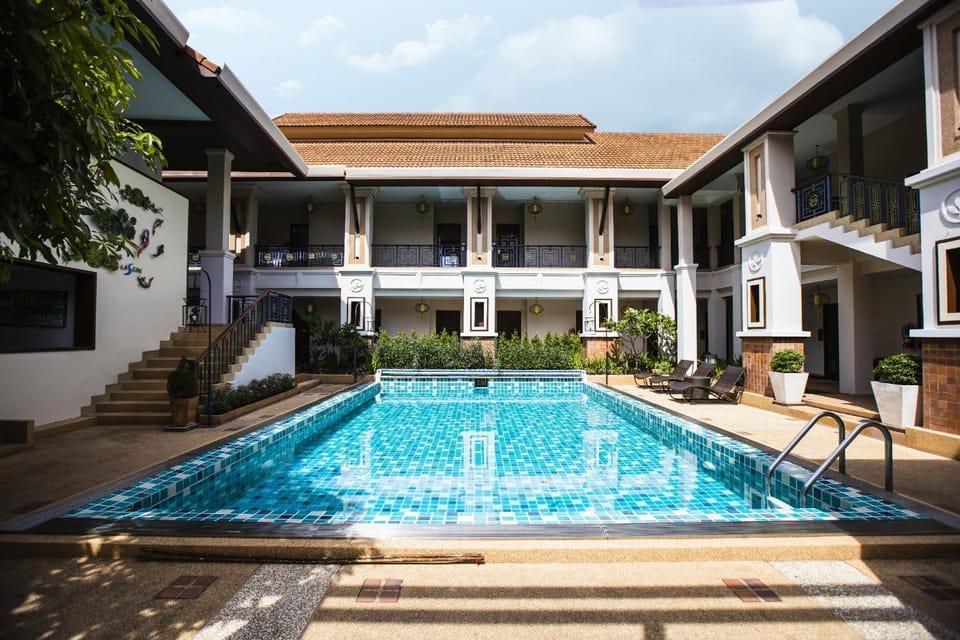 Swimming pool