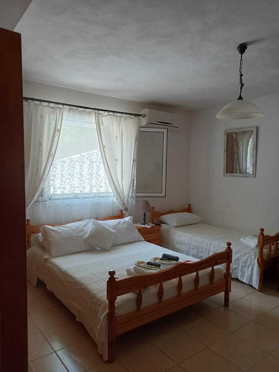 Yria Suite Zakynthos House in Katastari