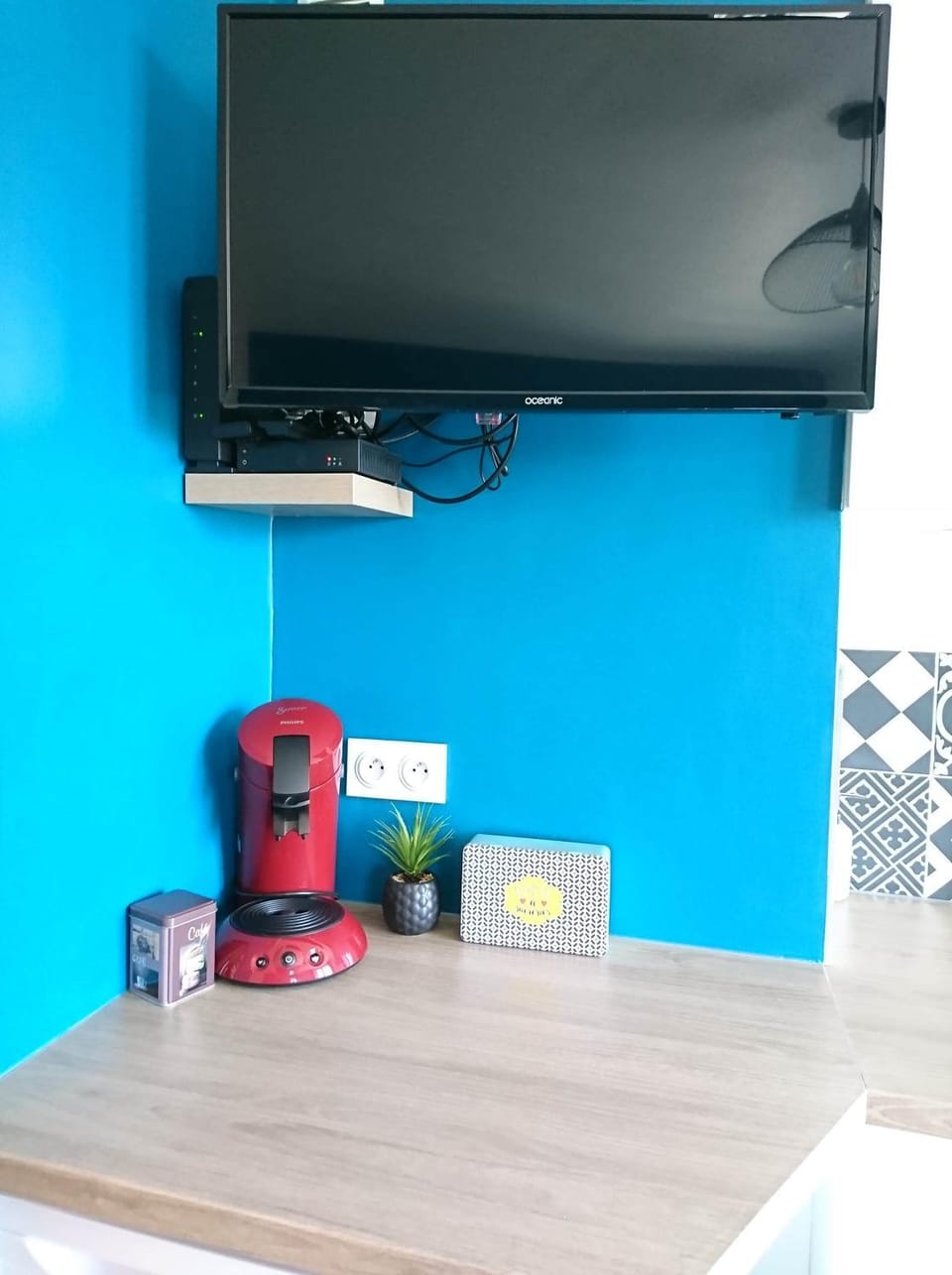 Coffee/tea facilities