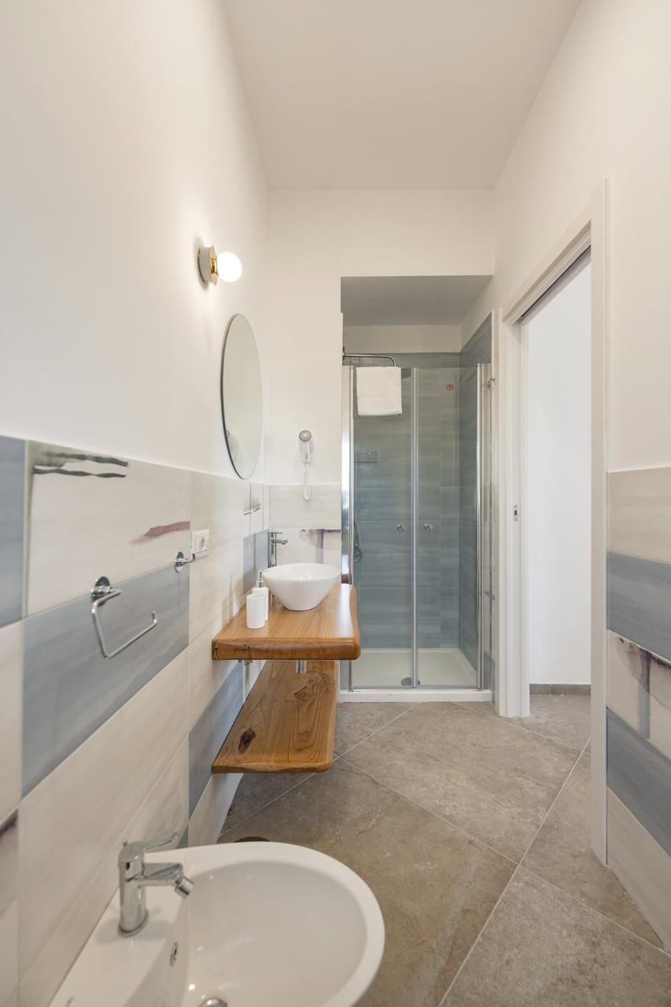Shower, Bathroom