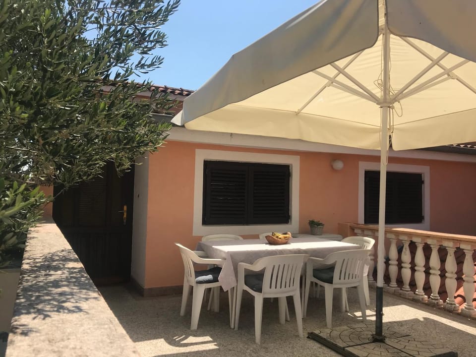 Apartmani Vilma Pakoštane Apartment in Šibenik-Knin County, Croatia