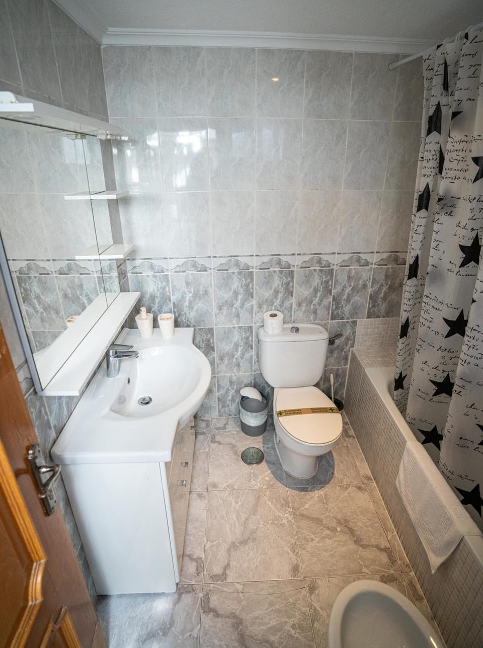 Shower, Toilet, Bathroom, bidet