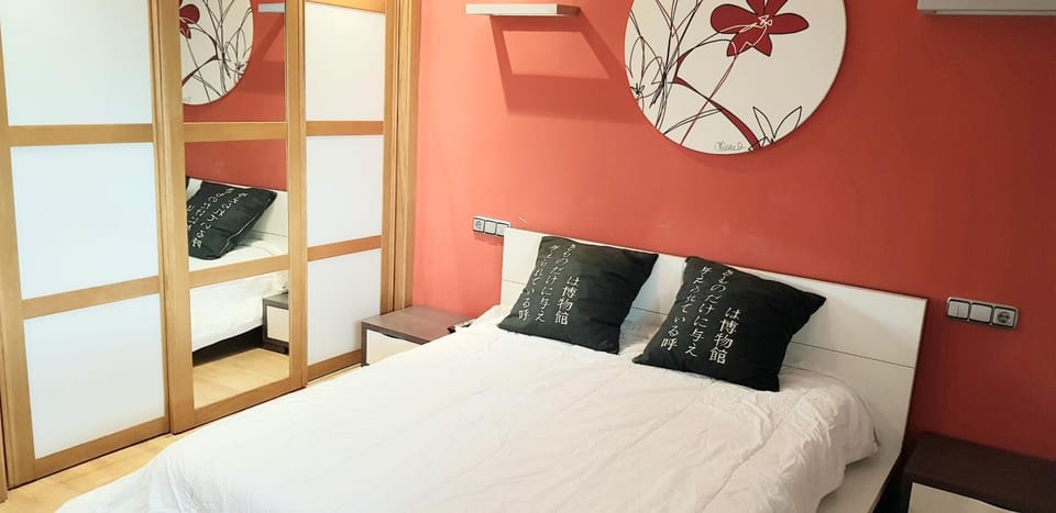 Bed, Bathroom, Bedroom