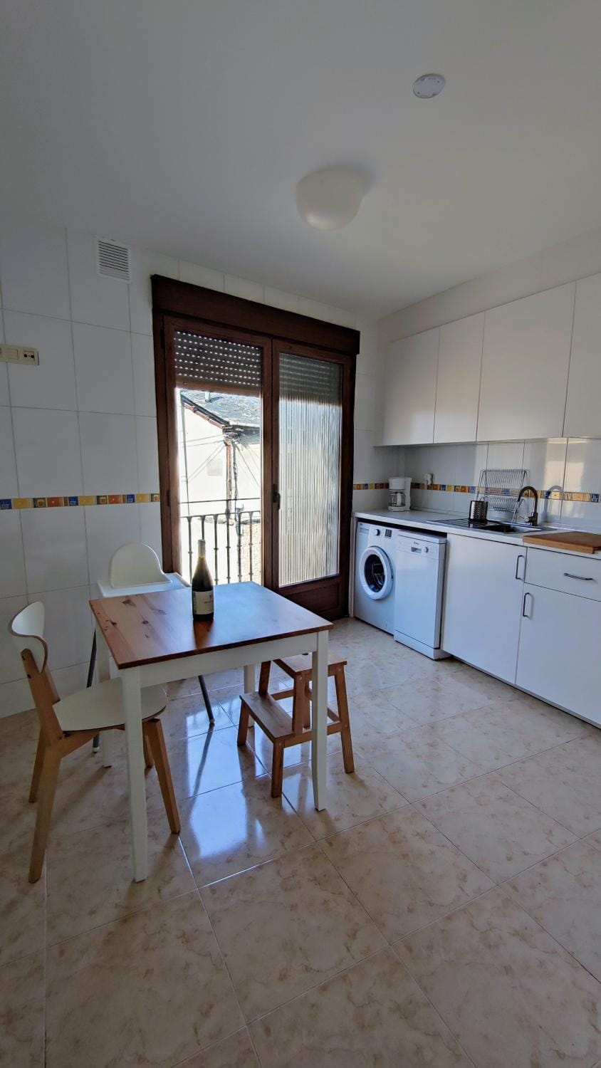 Kitchen or kitchenette, Dining area, dishwasher, stove, washing machine