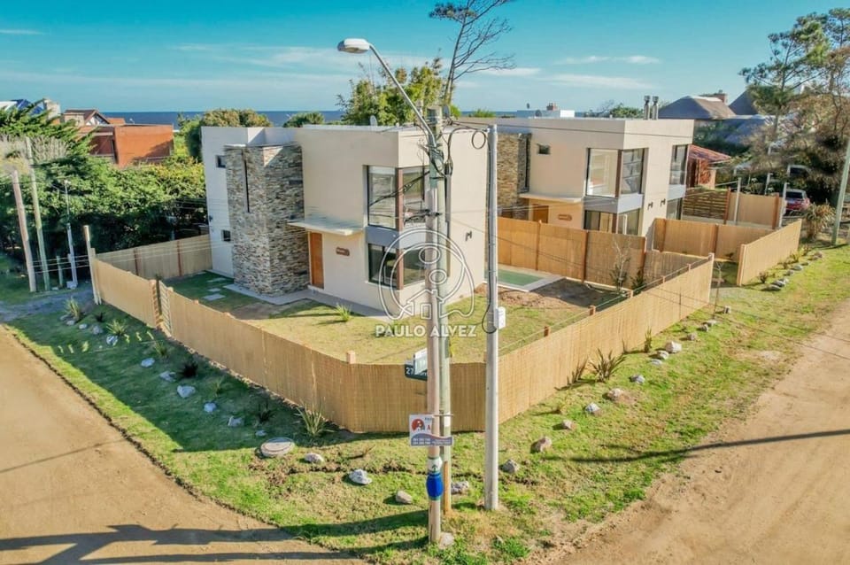 BAHIA SAN FRANCISCO, casa Horneros, Piscina Climatizada, 3 Dorm, Uruguay House in Piriápolis