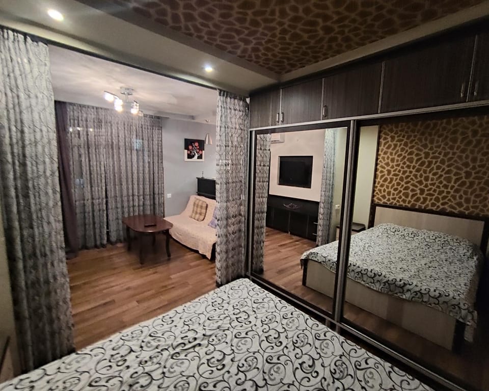 MY APARTMENT IN CENTRAL PARK Apartment in Batumi