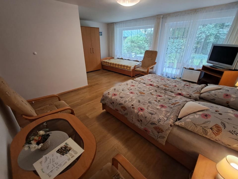 Willa U LESZKA Bed and Breakfast in Lower Silesian Voivodeship