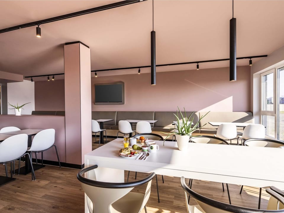 Restaurant/places to eat, Breakfast