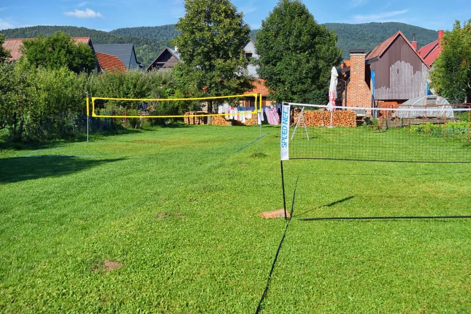 Location, children, Family