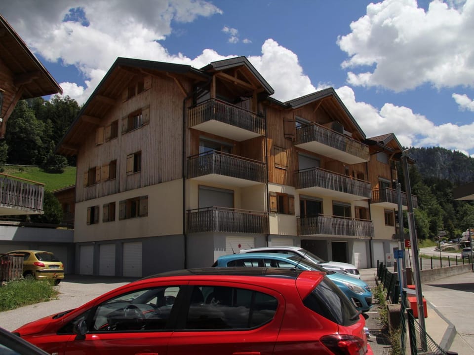 Charmant appartement au centre du village, proche des stations de ski - 4 personnes - FR-1-459-163 Apartment in La Clusaz