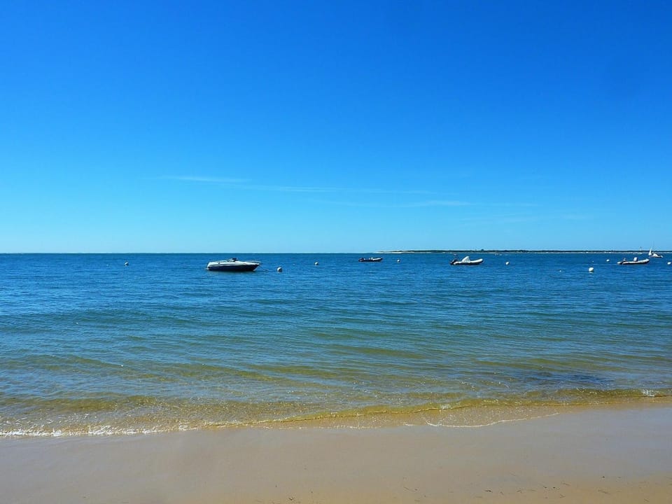 Arcachon - Studio lumineux avec balcon et WIFI, proche plage - FR-1-420-97 Apartment in Arcachon