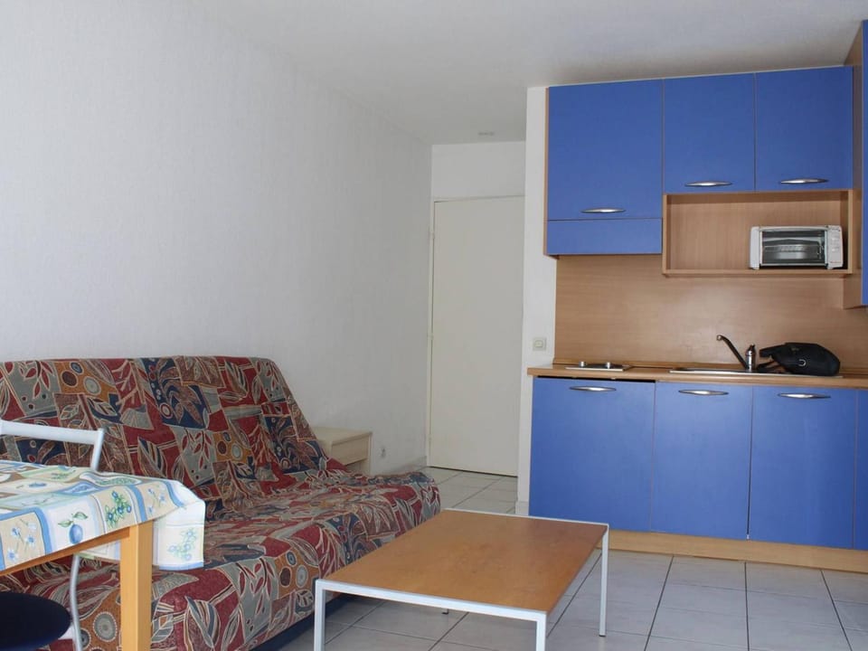 Appartement 3 pièces avec piscine, proche plage et commerces - Villeneuve-Loubet, idéal pour 4 personnes - FR-1-252A-40 Apartment in Villeneuve-Loubet