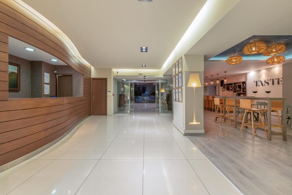 Lobby or reception, Decorative detail