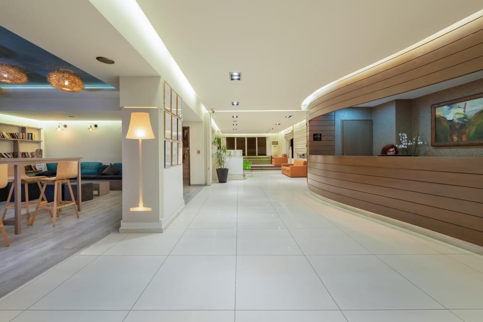 Lobby or reception, Decorative detail