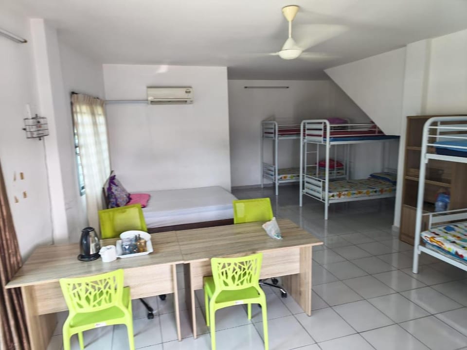 Sun Flower Guest House 17mins to Ipoh Town Bed and Breakfast in Ipoh
