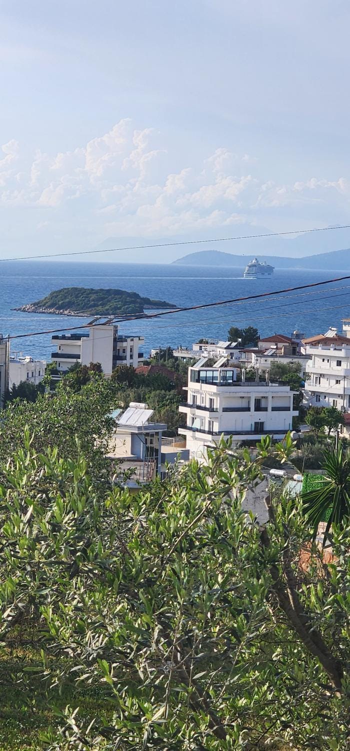 Nearby landmark, Day, Natural landscape, City view, Sea view