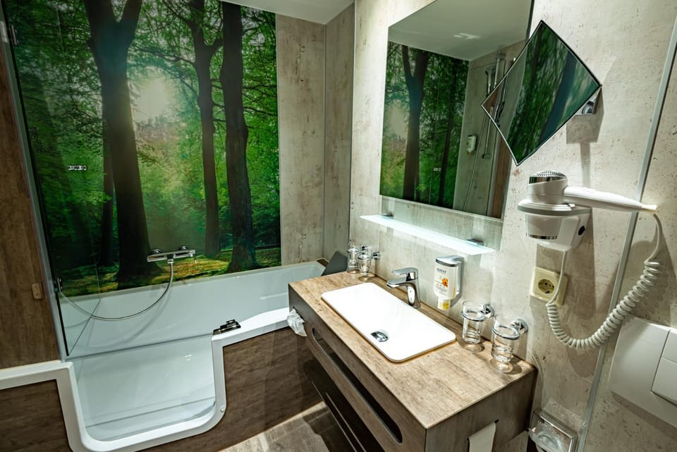 Shower, Bathroom, Bath