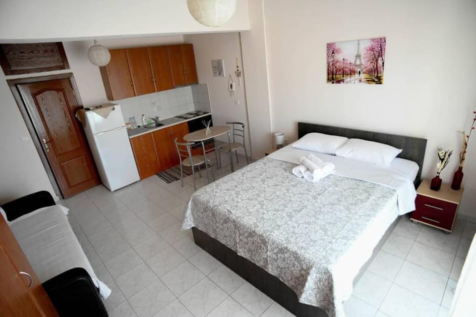 Papi's Free Parking Apartments 1 - Studio Apartment in Alexandroupoli