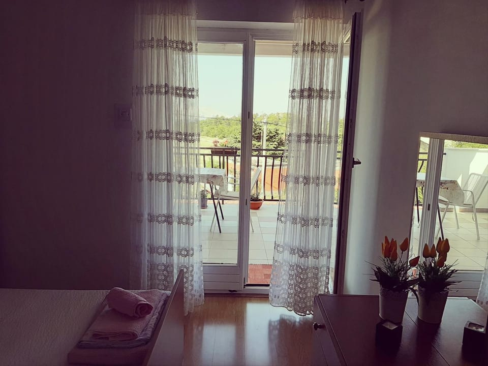 Room Luka Bed and Breakfast in Lika-Senj County