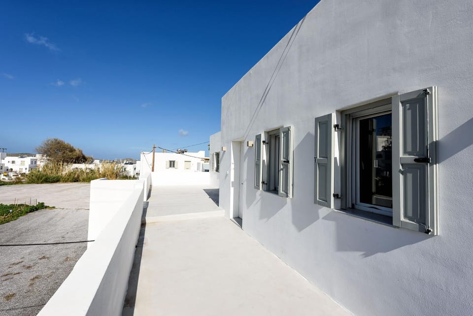 Strata Home by Rocks Estates Apartment in Naousa