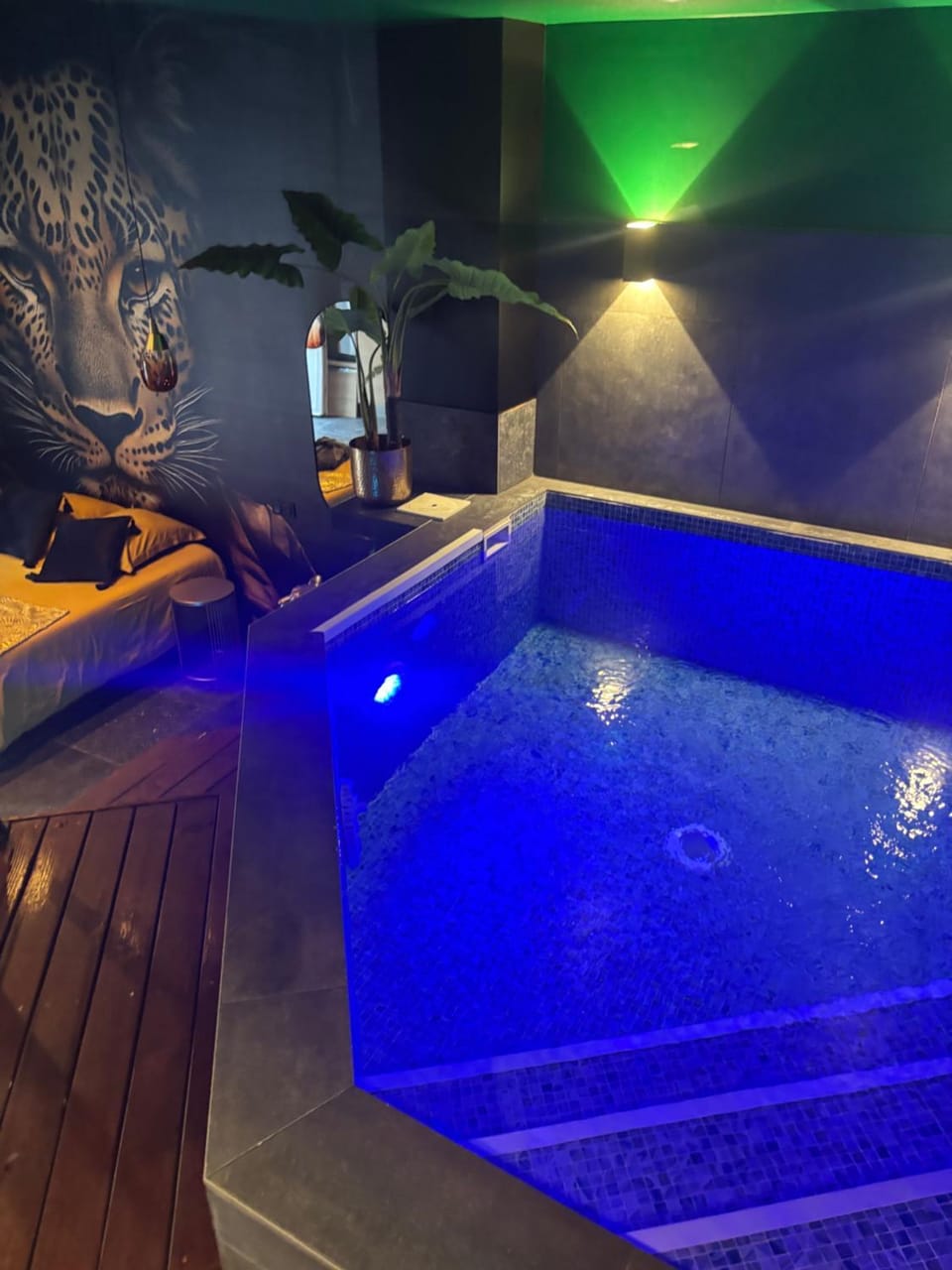 Nyx suite d’exception Apartment hotel in Dijon