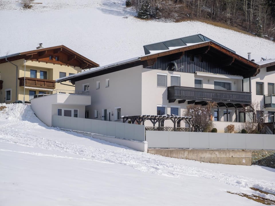 Appartement Burgblick Apartment in Tyrol