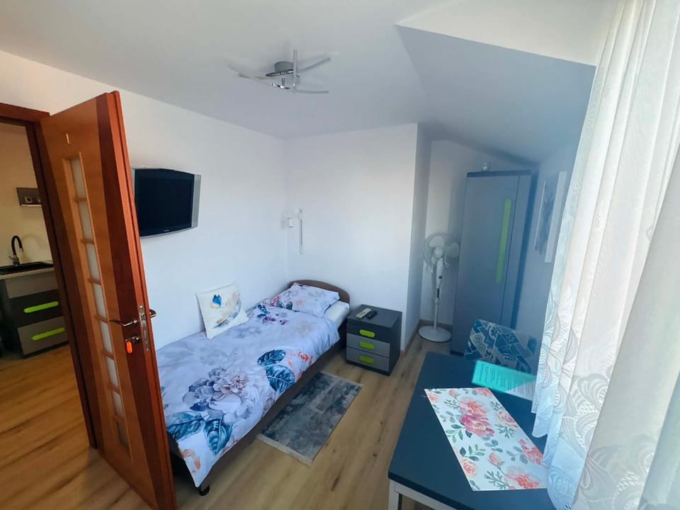 Zaciszny domek Bed and Breakfast in Pomeranian Voivodeship