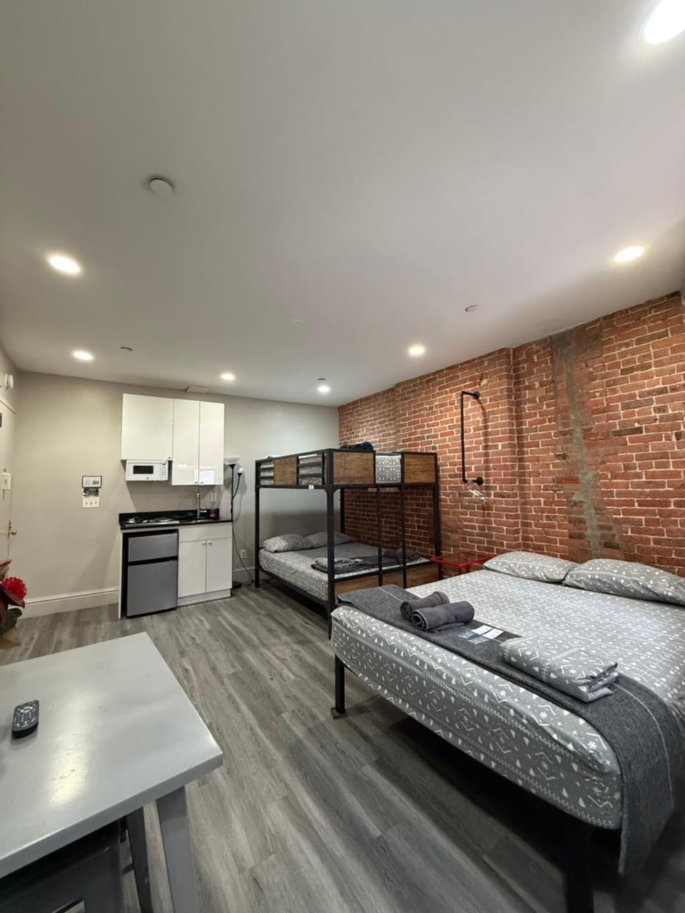 31 Street Broadway Hotel Apartment in Midtown