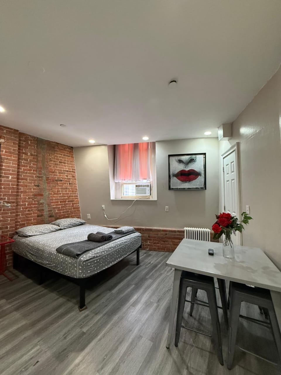 31 Street Broadway Hotel Apartment in Midtown