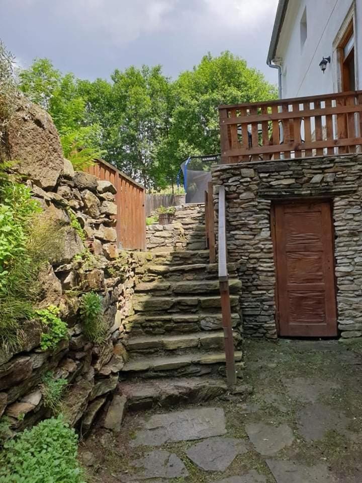 Usedlost Pod lipou House in Czechia