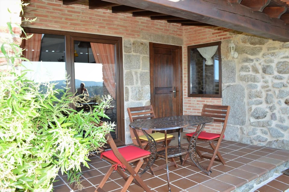 Property building, Balcony/Terrace