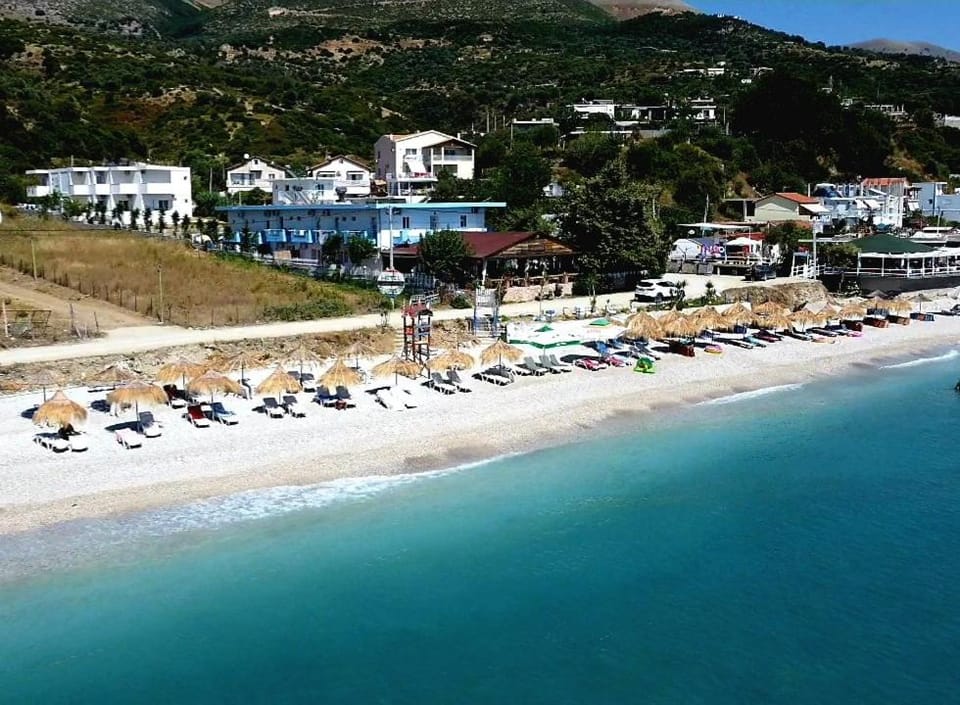 Bird's eye view, Beach