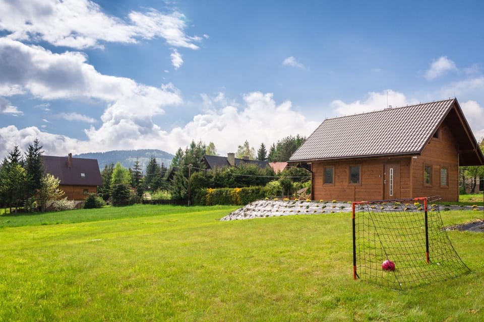 Property building, Garden, Garden view
