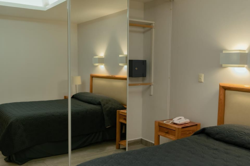 Suites Arquimedes 33 Hotel in Mexico City