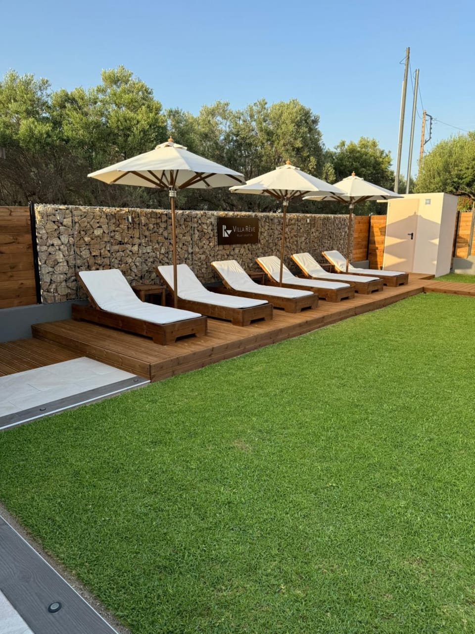 Patio, Day, Garden, Garden view, Inner courtyard view, sunbed