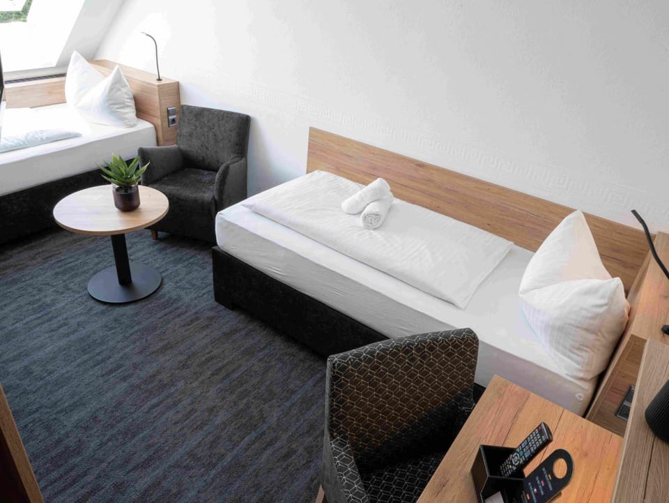 Hotel Zum Steinhof Bed and Breakfast in Thuringia, Germany