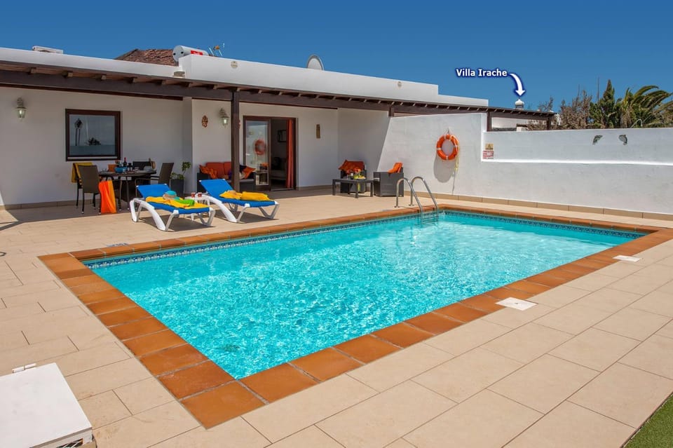 Ramon Villa in Playa Blanca