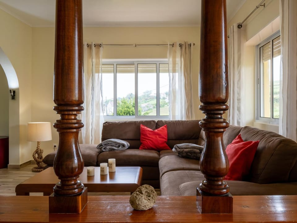 Living room, Photo of the whole room, Seating area