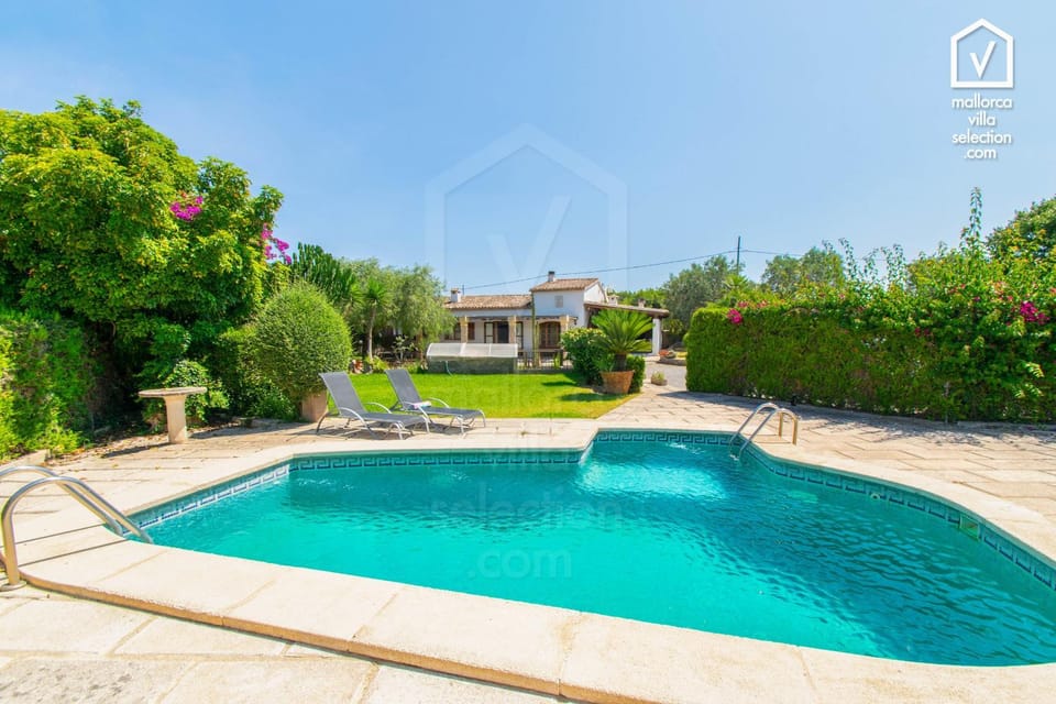 Garden, Swimming pool, Swimming pool