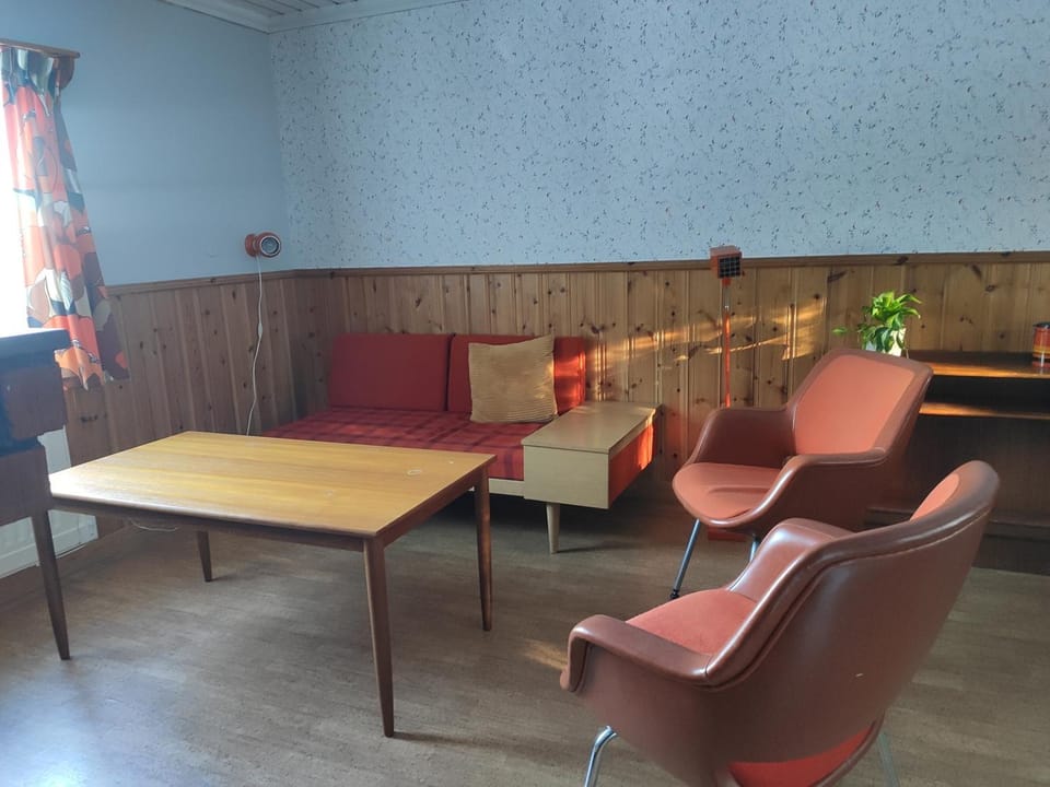 Ekesberget Stugby stuga 10 House in Sweden