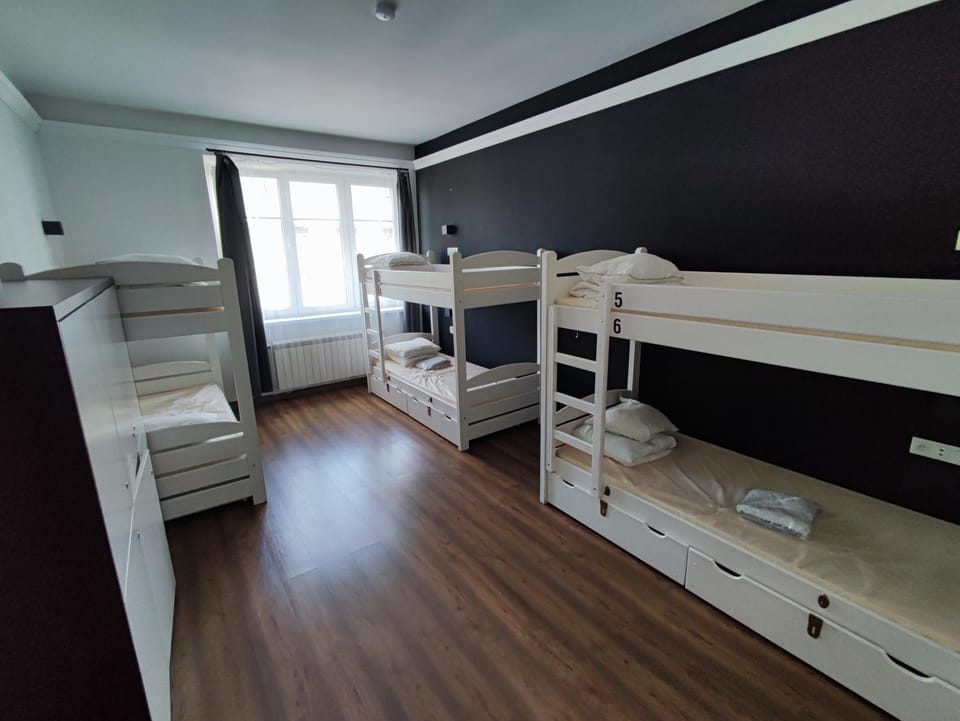 bunk bed