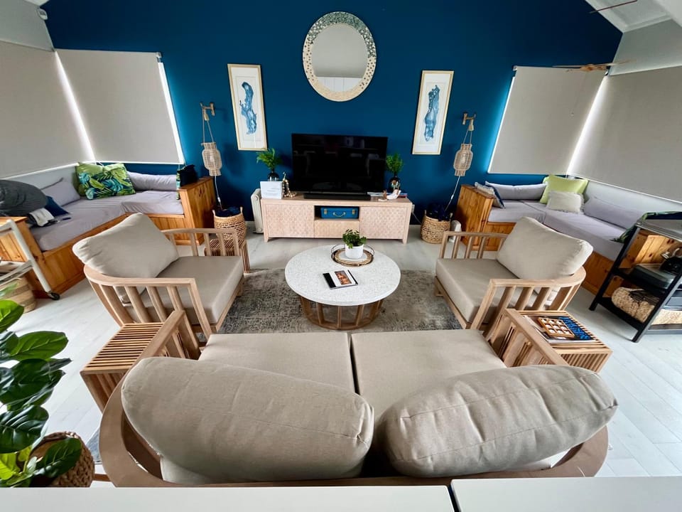 TV and multimedia, Living room