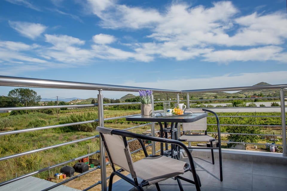 Property building, Balcony/Terrace