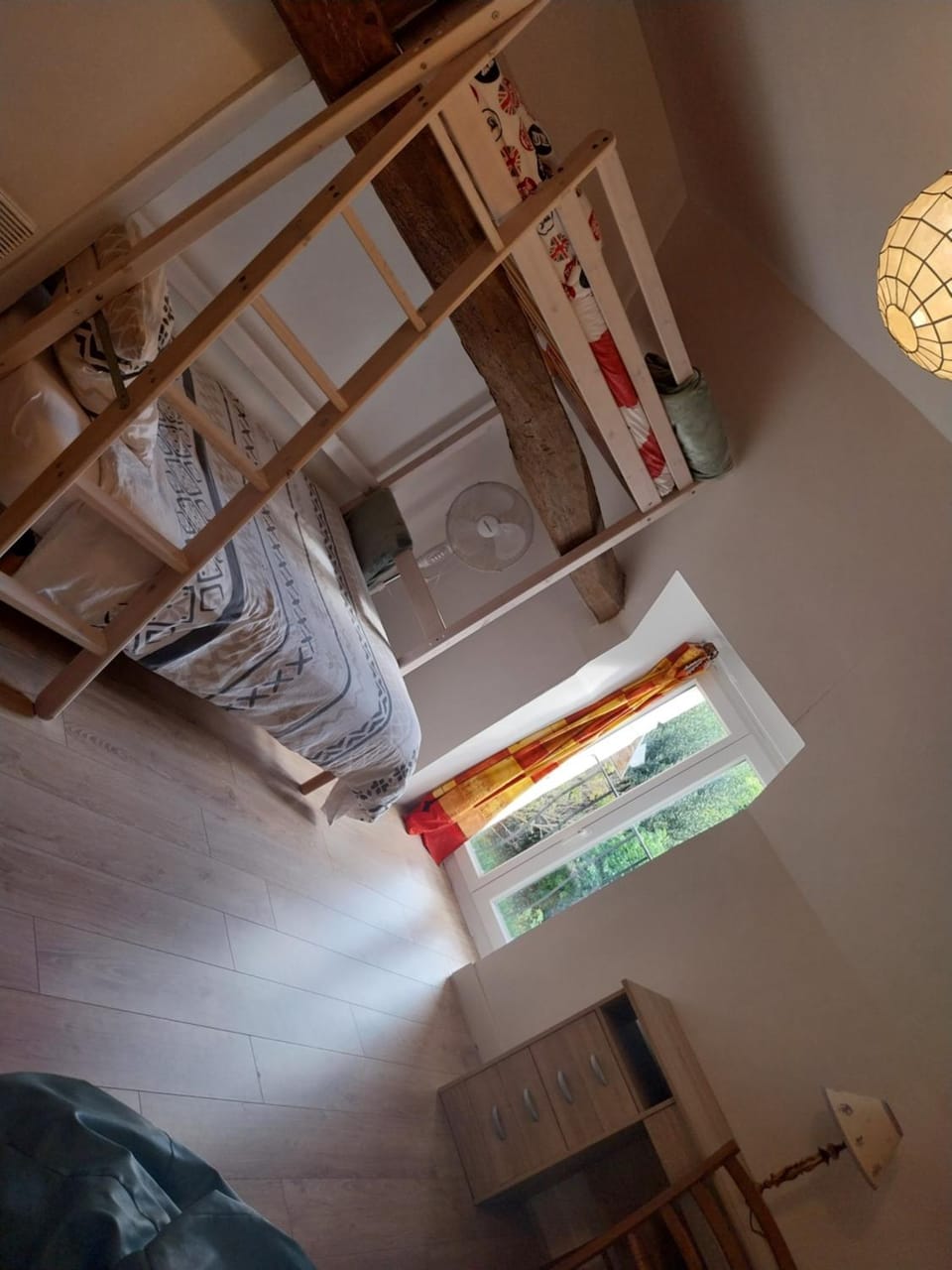 bunk bed