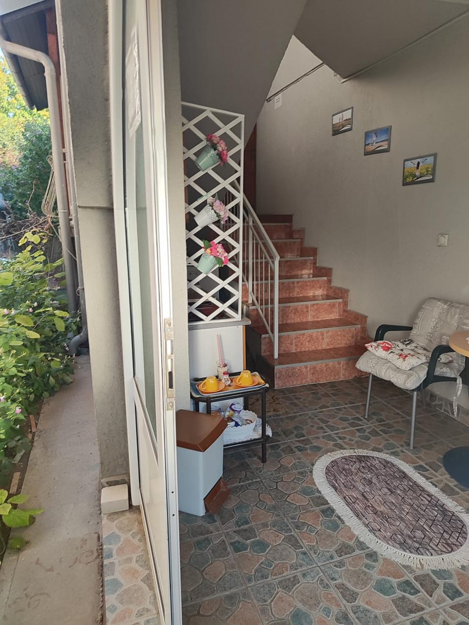 Patio, Day, Balcony/Terrace, Seating area