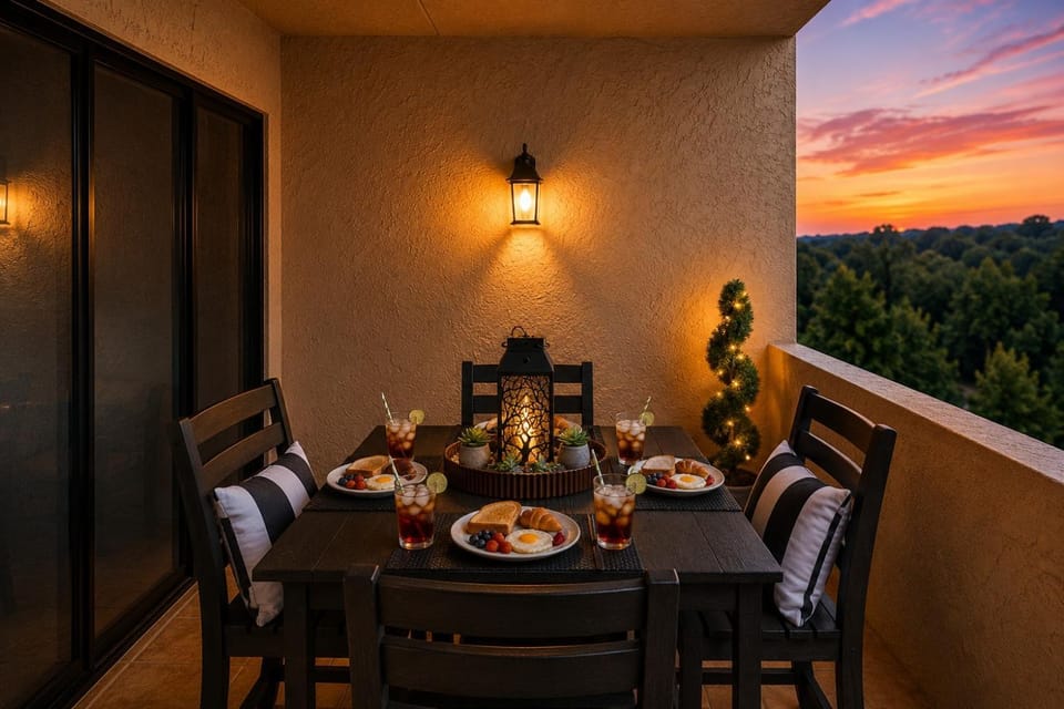Corner Unit Balcony Free Tix LOCATION House in Gatlinburg