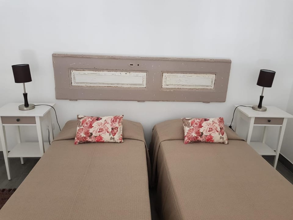 Casa da Praça - Ponte de Sor Bed and Breakfast in Santarém District, Portugal